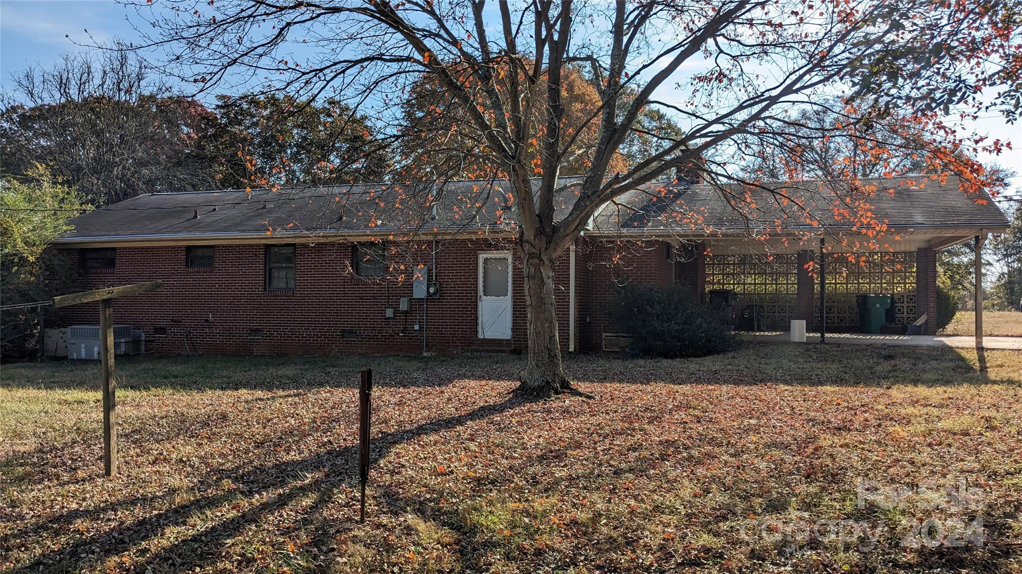 1320 Rhyne Road Charlotte, NC 28214 - Photo 4 of 10 Gallery Image 4