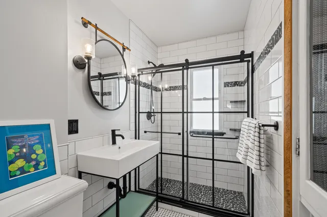 $995,000 | 1076 Shabbona Drive, Fontana, WI 53125