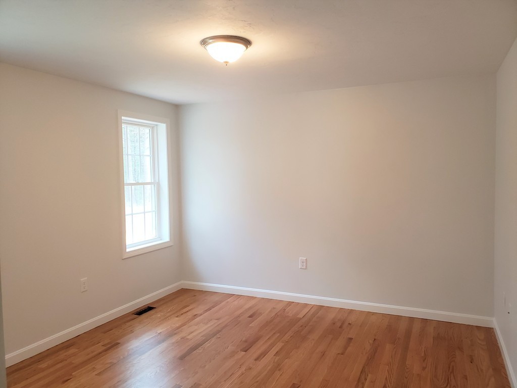 17 Spring Avenue, Unit 17 Wareham, MA 02571 - Photo 11 of 15 Gallery Image 11