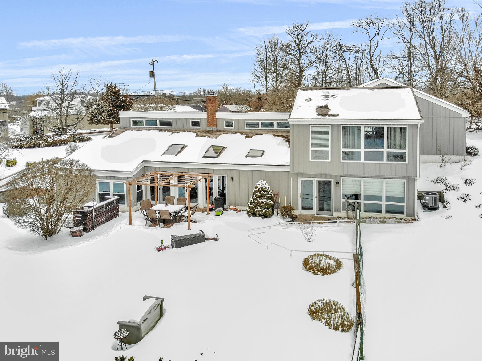 2132 Bustard Road Lansdale, PA 19446 - Photo 1 of 29 Gallery Image 1