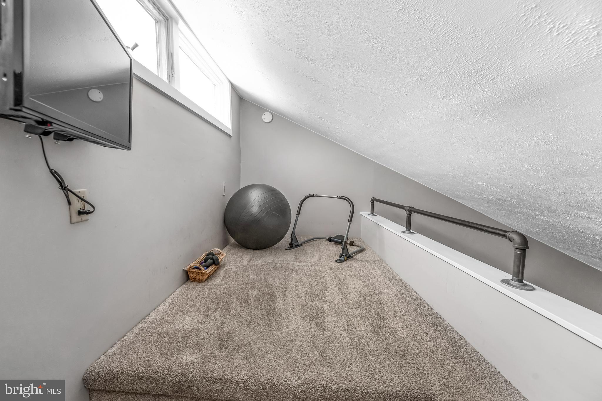 2132 Bustard Road Lansdale, PA 19446 - Photo 17 of 29 Gallery Image 17