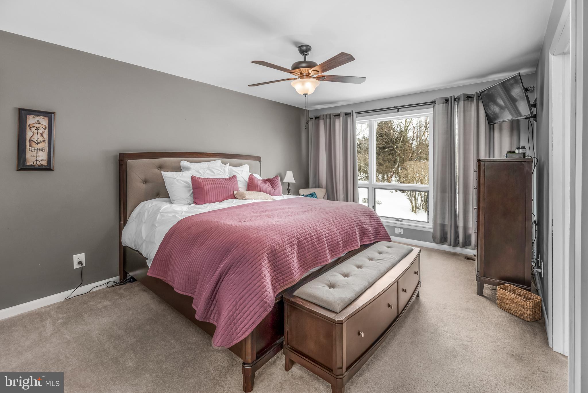 2132 Bustard Road Lansdale, PA 19446 - Photo 4 of 29 Gallery Image 4