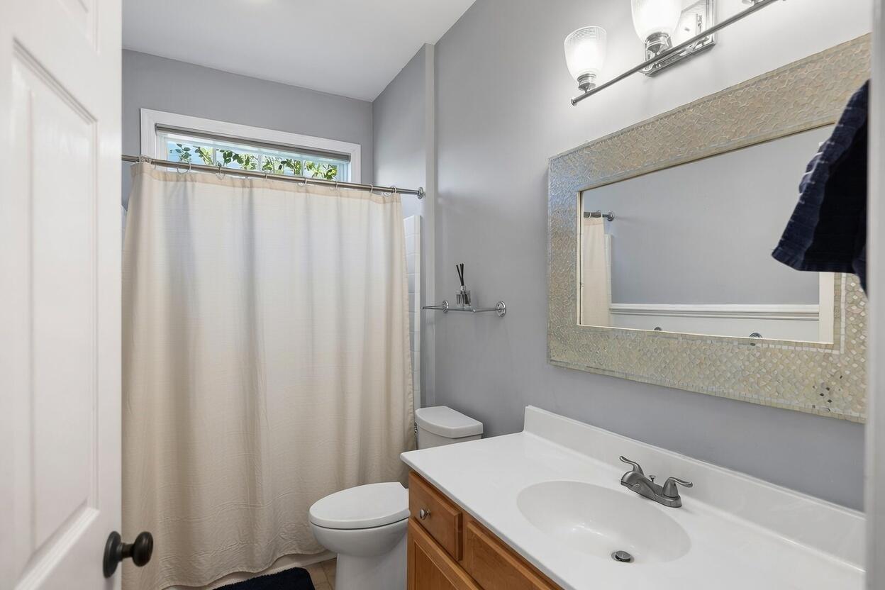 1608 Jorrington Street Mount Pleasant, SC 29466 - Photo 19 of 49 1608 J shared bathroom