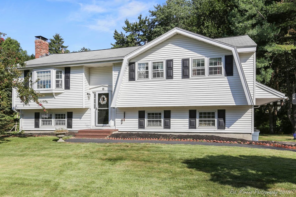 18 Olde Berry Road Andover, MA 01810 - Photo 1 of 24 Gallery Image 1