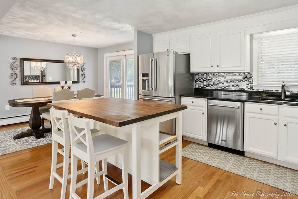 18 Olde Berry Road Andover, MA 01810 - Photo 6 of 24 Gallery Image 6