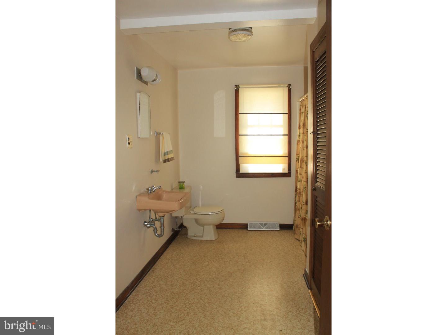 505 Good Intent Road Blackwood, NJ 08012 - Photo 15 of 23 Bathroom
