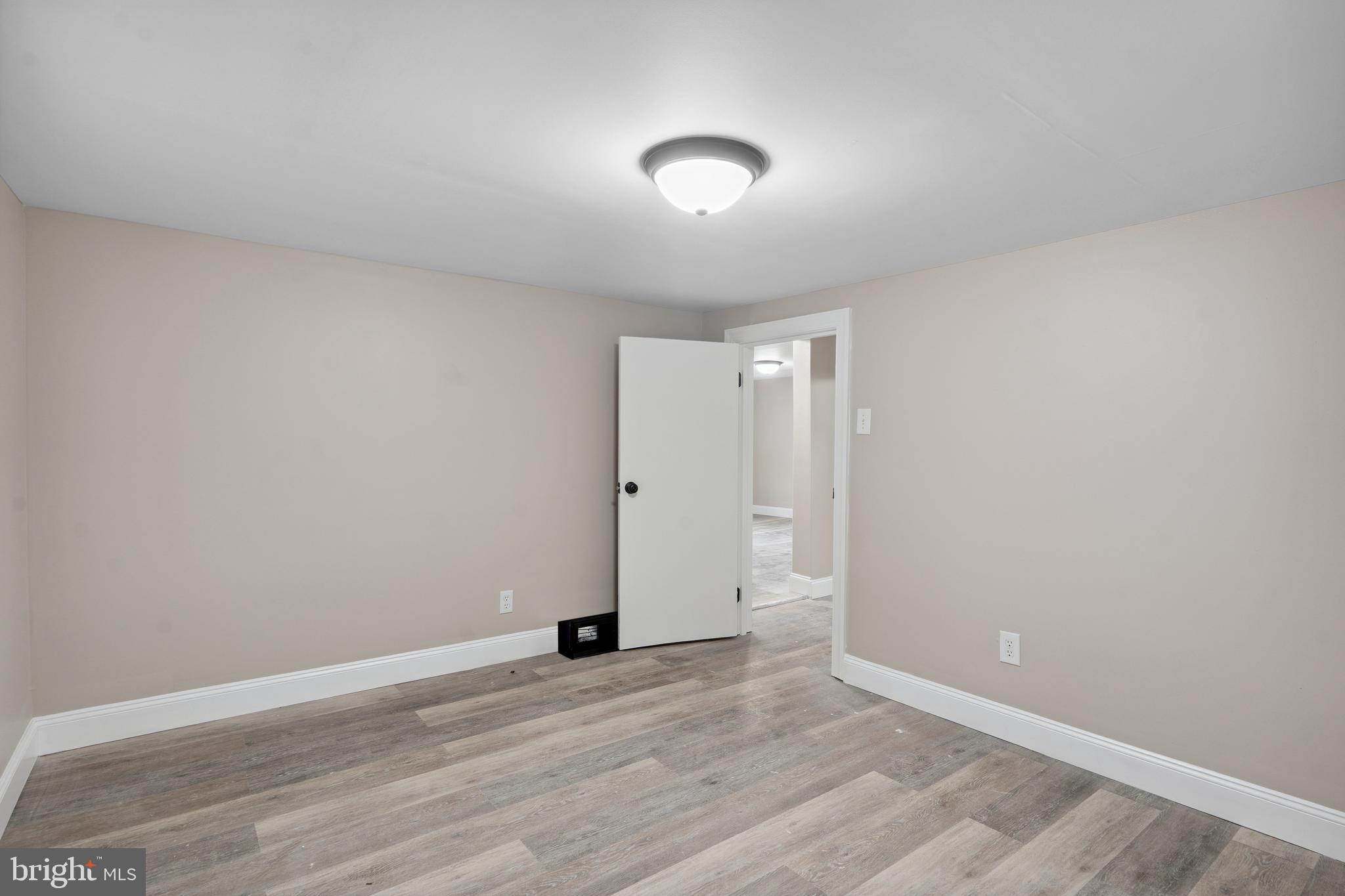 918 East Commerce Street Bridgeton, NJ 08302 - Photo 25 of 30 a view of an empty room