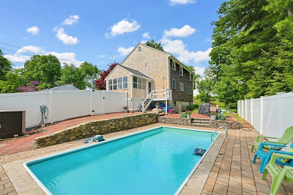 15 Calvin Road North Attleboro, MA 02760 - Photo 26 of 41