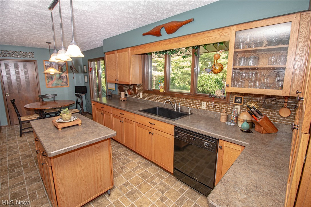 4740 Hamilton Road Medina, OH 44256 - Photo 12 of 25 Gallery Image 12