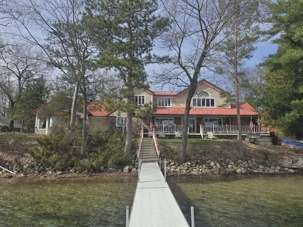 $2,000,000 | N2012 Highway 73, Wautoma, WI 54982