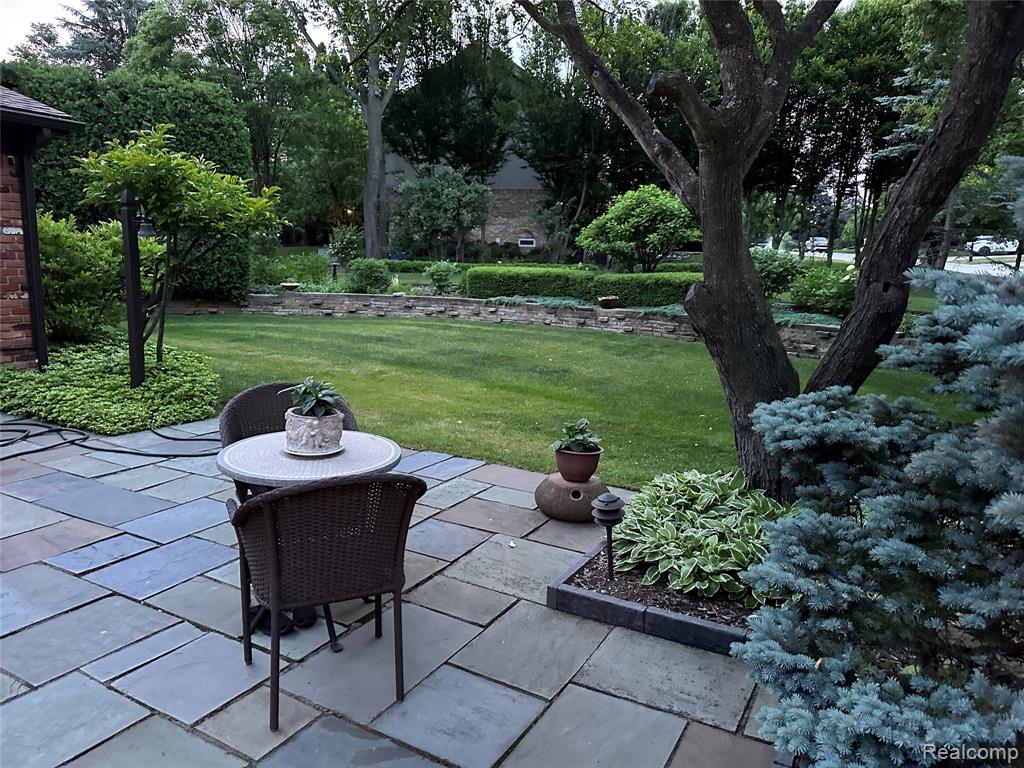 1785 Jason Circle Rochester Hills, MI 48306 - Photo 32 of 37