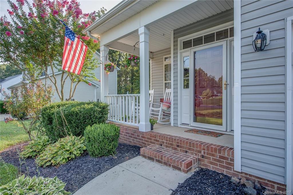 12634 Cardinal Point Road, Unit L50 Charlotte, NC 28269 - Photo 3 of 20 Gallery Image 3