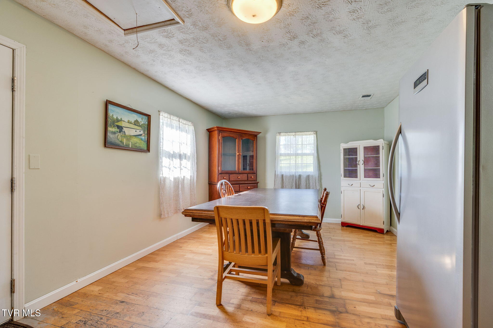 2251 Siam Road Elizabethton, TN 37643 - Photo 12 of 36 011