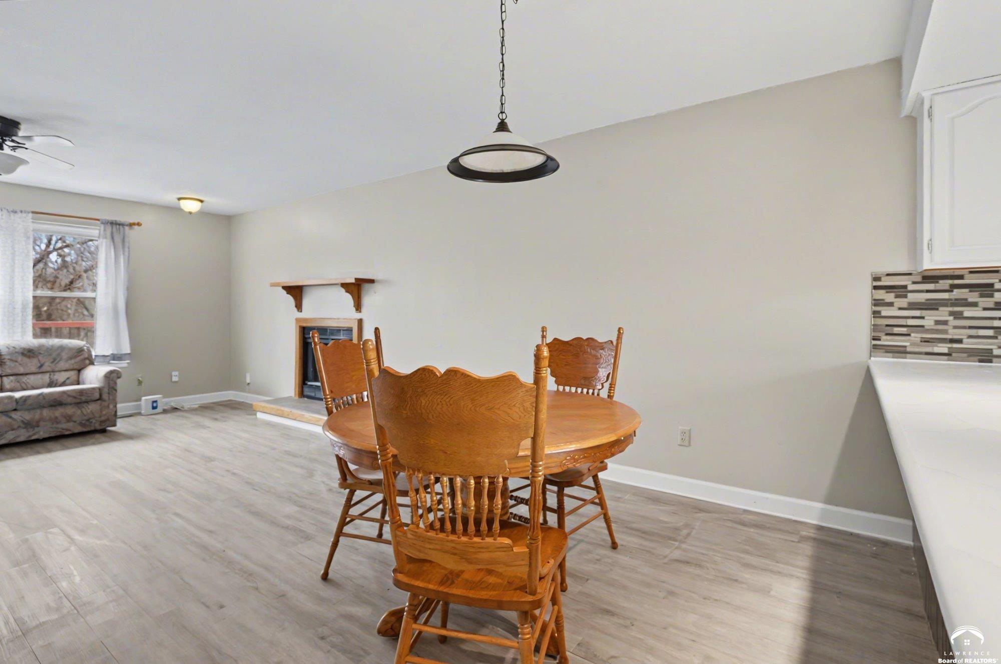 1011 Lakecrest Road Lawrence, KS 66049 - Photo 13 of 37