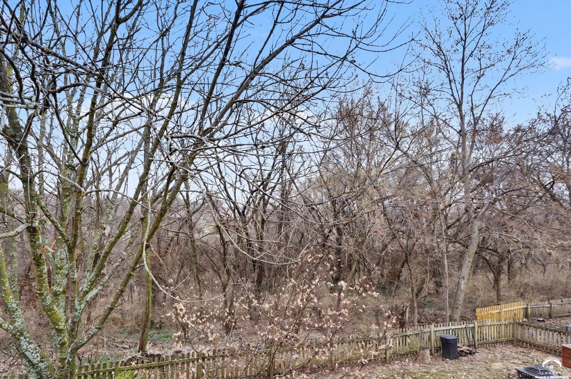 1011 Lakecrest Road Lawrence, KS 66049 - Photo 37 of 37