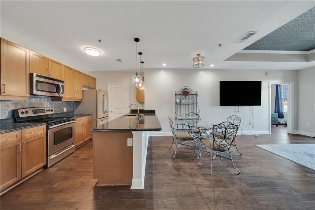 325 East Paces Ferry Road Northeast, Unit 601 Atlanta, GA 30305 - Photo 4 of 28