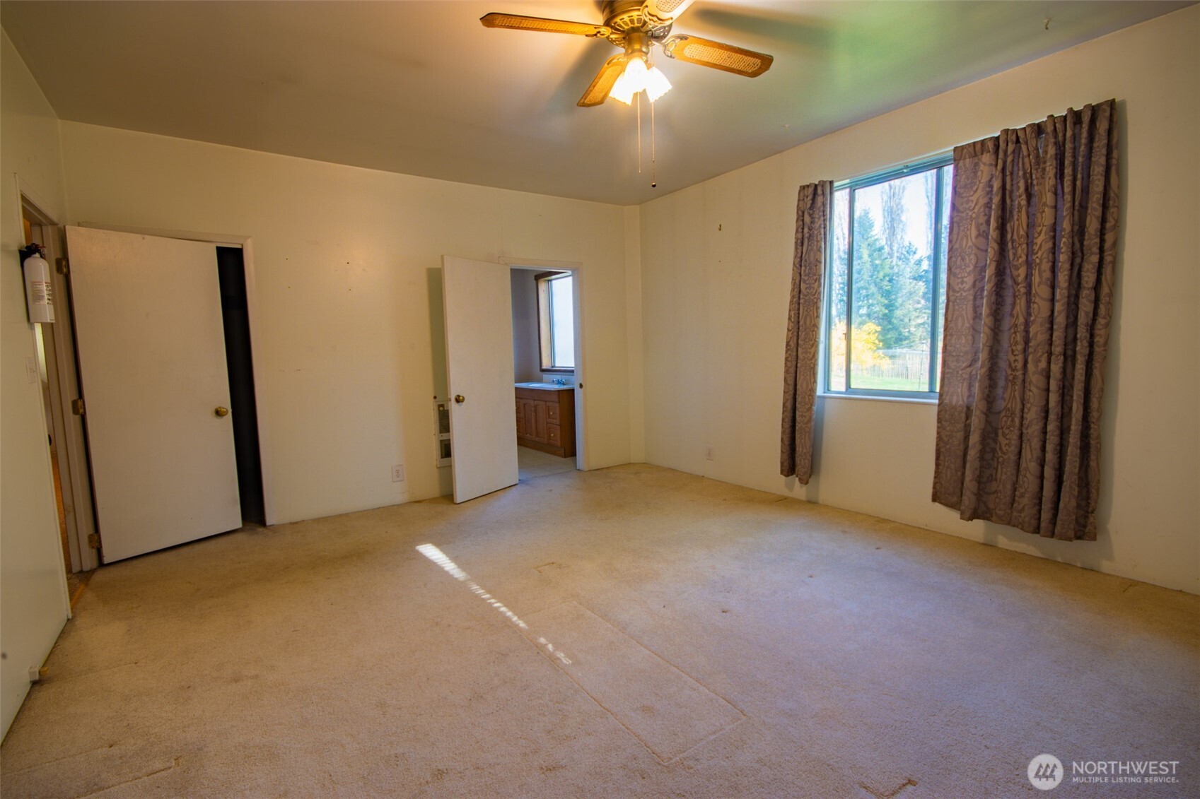 7 Hutton Road Oroville, WA 98844 - Photo 17 of 39