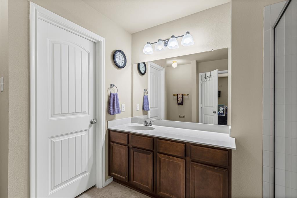 1104 Ruby Court Princeton, TX 75407 - Photo 10 of 40