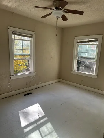 $110,000 | 315 Hickory Grove Boulevard, Clarksville, TN 37040