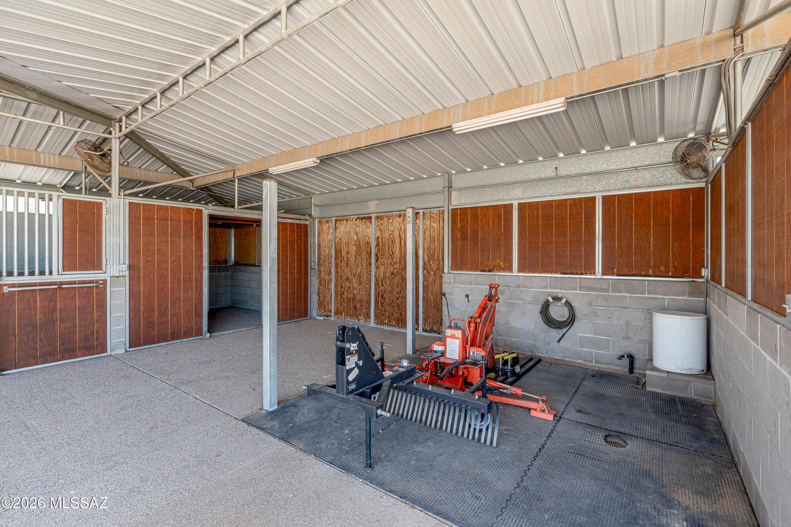 11160 East Golf Links Road Tucson, AZ 85730 - Photo 43 of 51 Back doors open for walk through access.