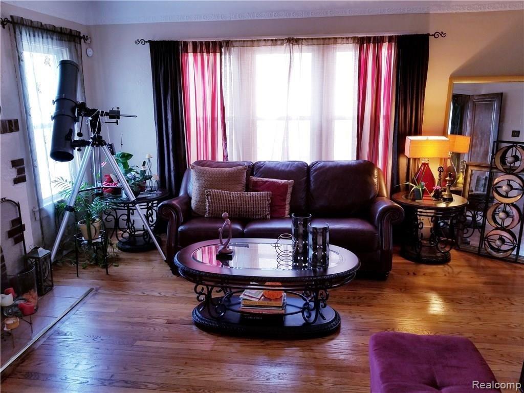 8081 Rolyat Street Detroit, MI 48234 - Photo 5 of 32