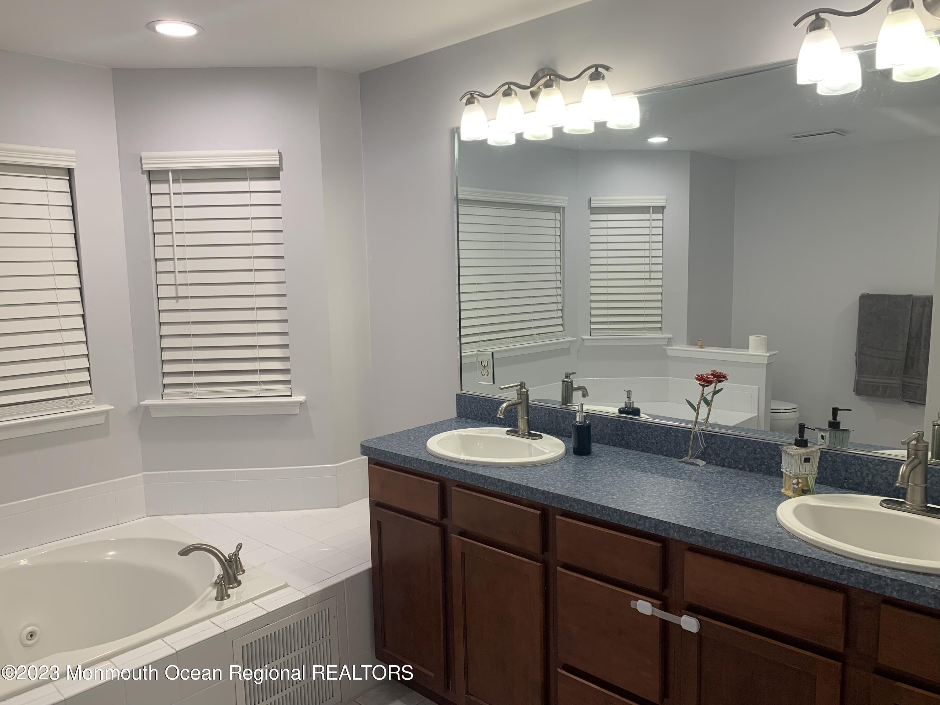 143 Barracuda Road Manahawkin, NJ 08050 - Photo 13 of 26 514E9ECE-08EF-4EB8-90E2-05849B9C4C7A