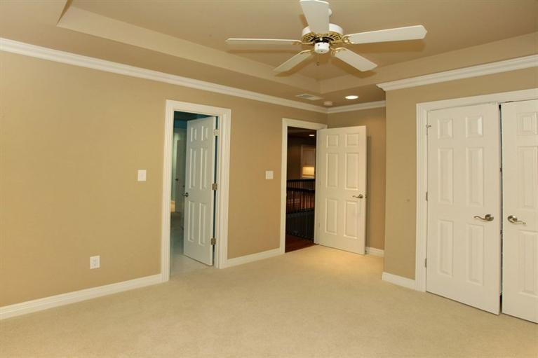 4865 Pleasant Grove Road Lexington, KY 40515 - Photo 21 of 38 One of the Large bedrooms upstairs with