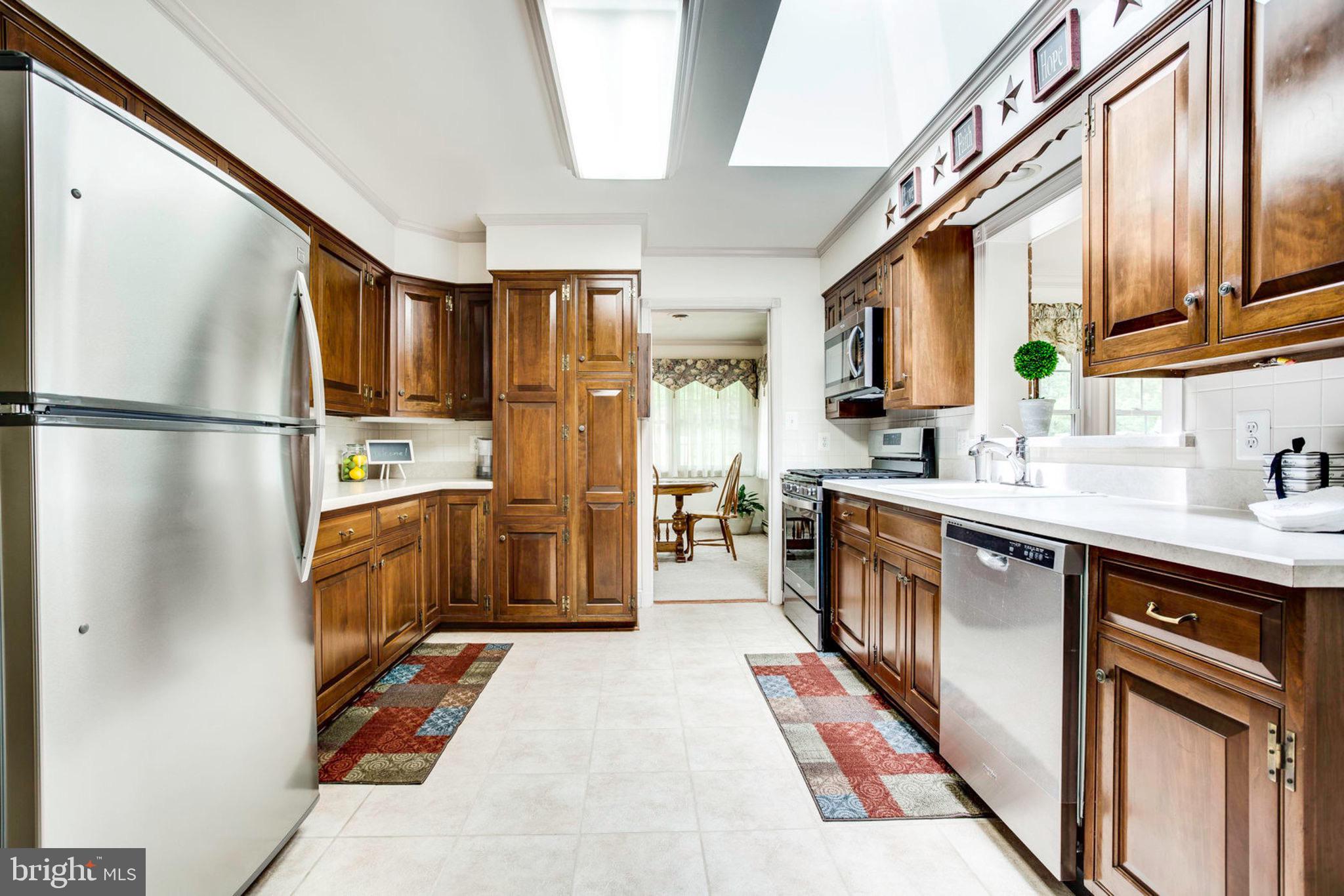 7828 Ontario Road Gainesville, VA 20155 - Photo 12 of 52 Gallery Image 12