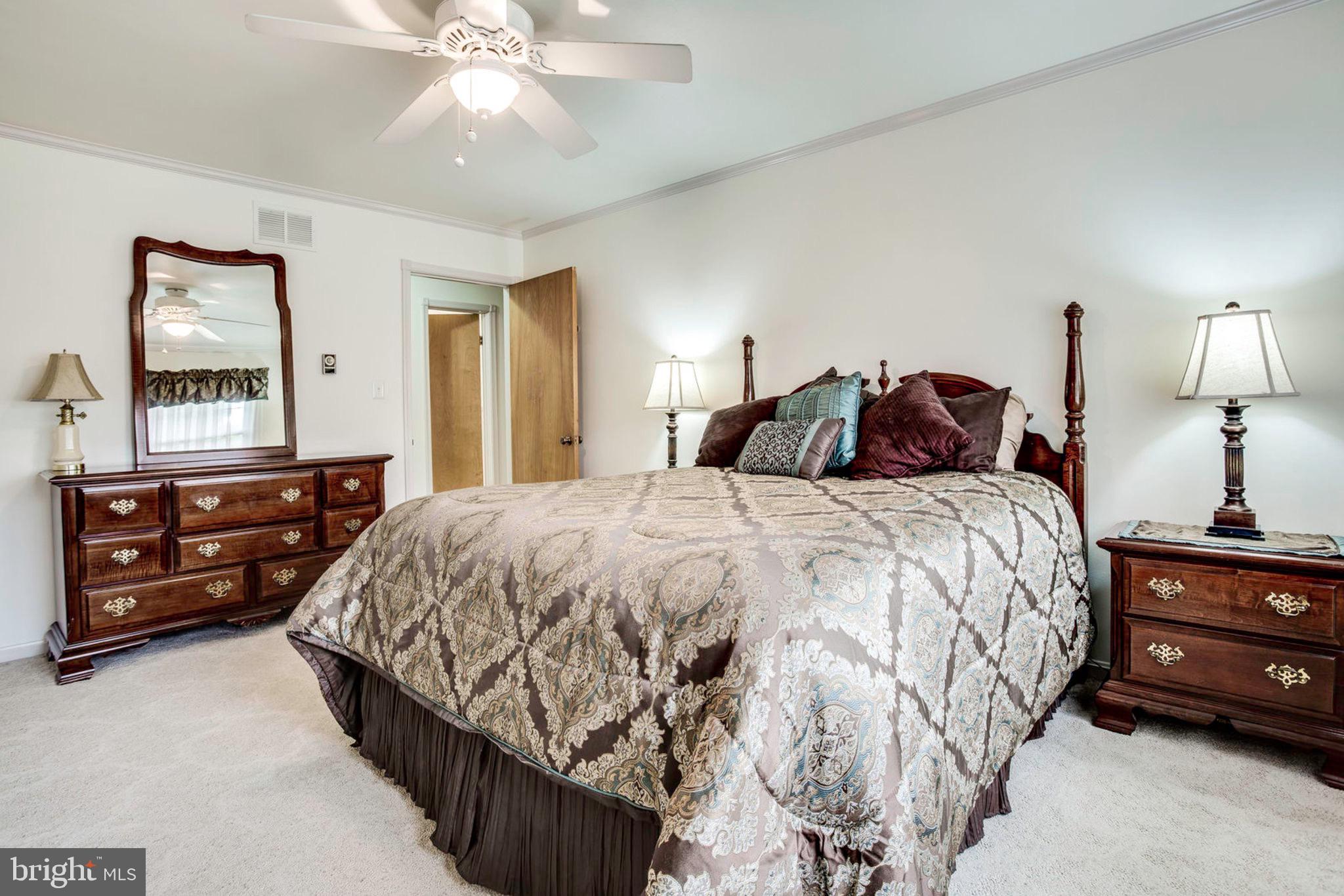 7828 Ontario Road Gainesville, VA 20155 - Photo 24 of 52 Gallery Image 24