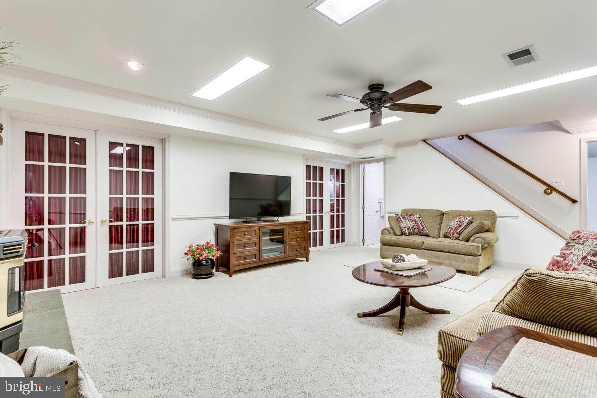 7828 Ontario Road Gainesville, VA 20155 - Photo 33 of 52 Gallery Image 33