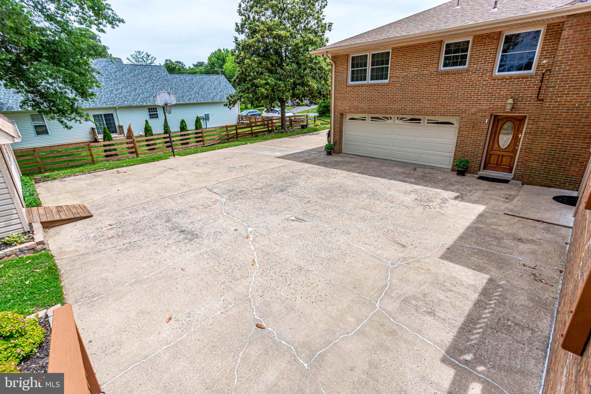 7828 Ontario Road Gainesville, VA 20155 - Photo 48 of 52 Gallery Image 48