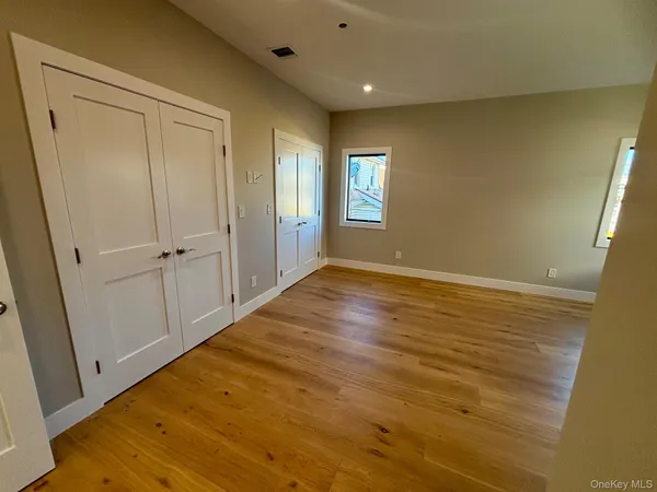 $5,300 | 159 Harrison Avenue, Unit C, Mineola, NY 11501