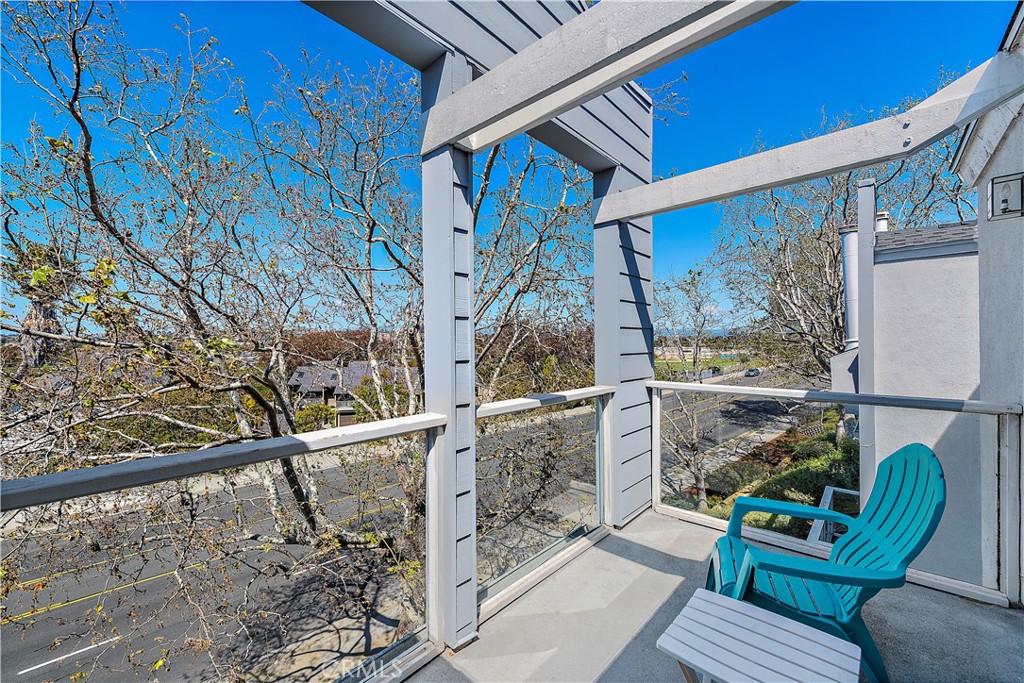 24451 Lantern Hill Drive, Unit D Dana Point, CA 92629 - Photo 16 of 32 a view of outdoor seating space