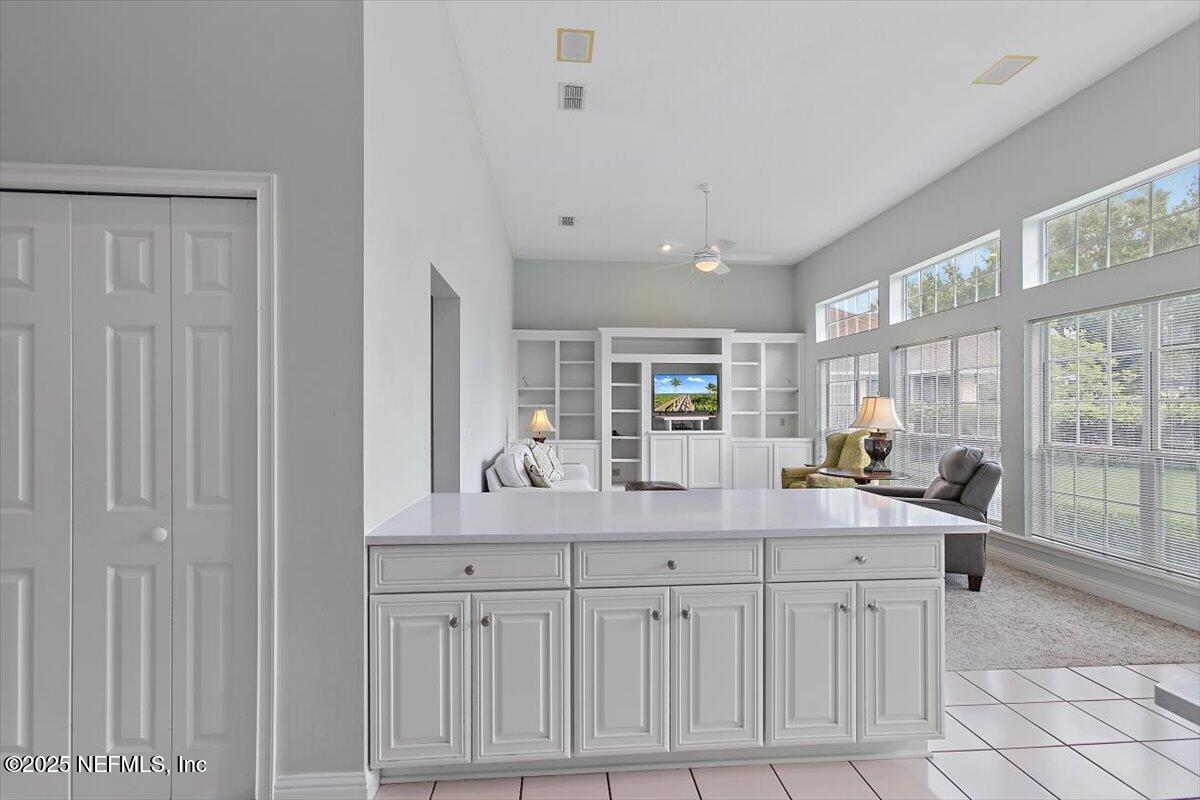 9927 Chelsea Lake Road Jacksonville, FL 32256 - Photo 12 of 53 Kitchen to Family Room