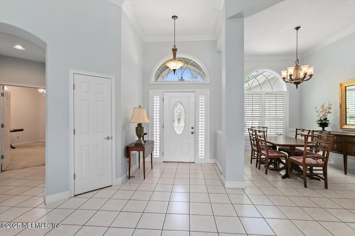 9927 Chelsea Lake Road Jacksonville, FL 32256 - Photo 4 of 53 Foyer