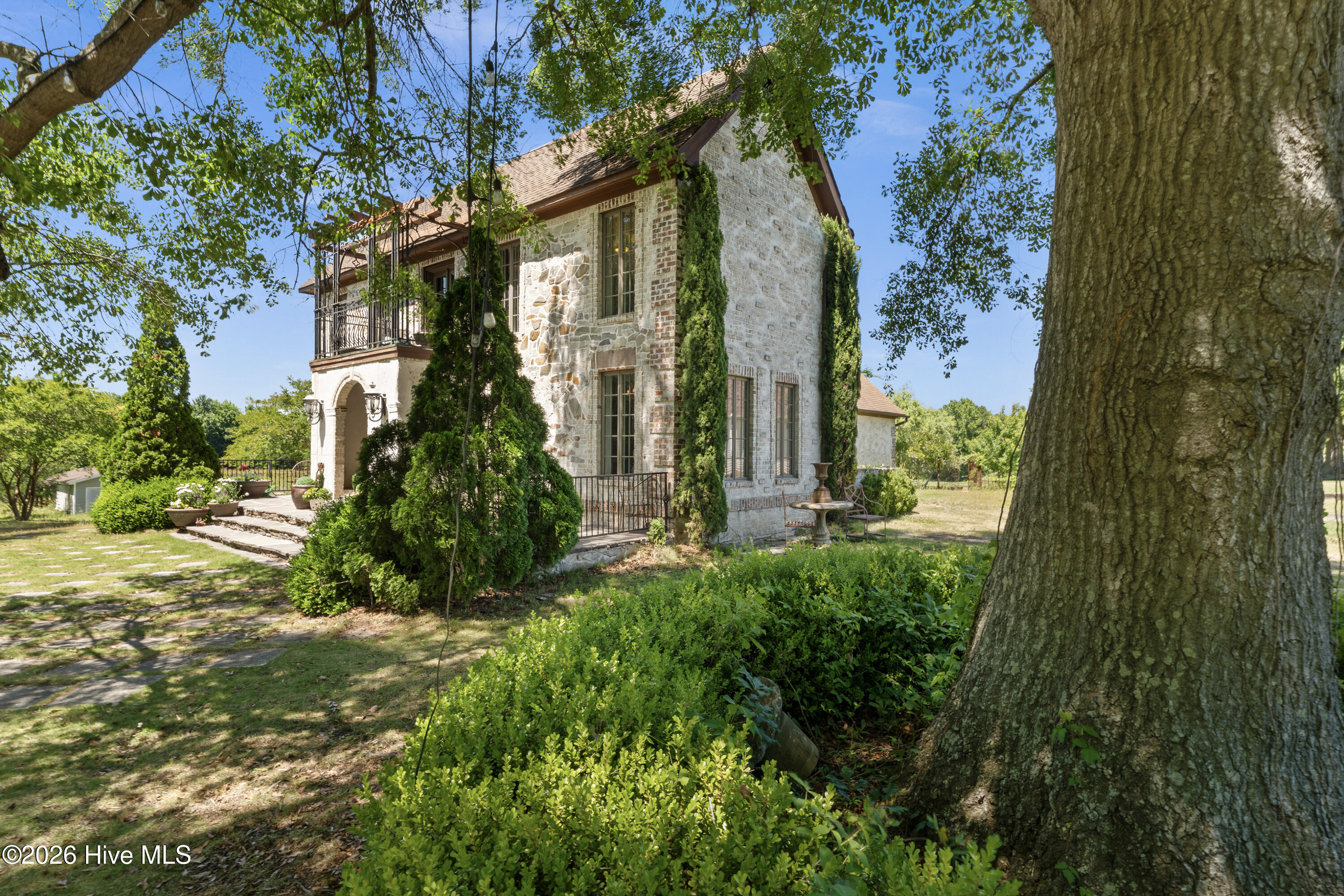 201 Winding Creek Road Rocky Point, NC 28457 - Photo 5 of 125 6-DSC06406
