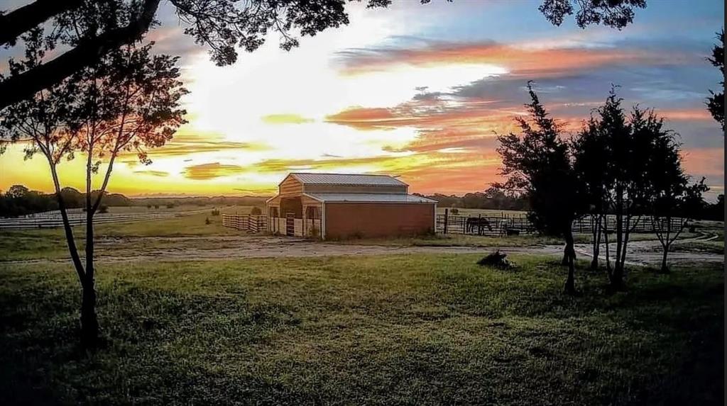3164 Clater Powell Road Waco, TX 76705 - Photo 35 of 37