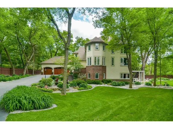 $1,550,000 | 4251 Manor Ct Road, Minnetonka, MN 55345