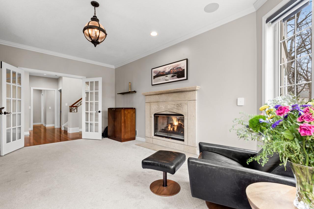 4251 Manor Ct Road Minnetonka, MN 55345 - Photo 12 of 87