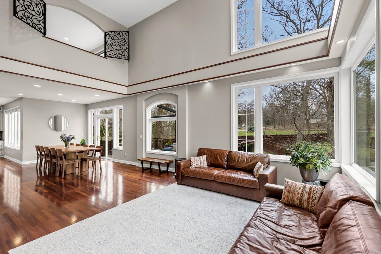 4251 Manor Ct Road Minnetonka, MN 55345 - Photo 15 of 87