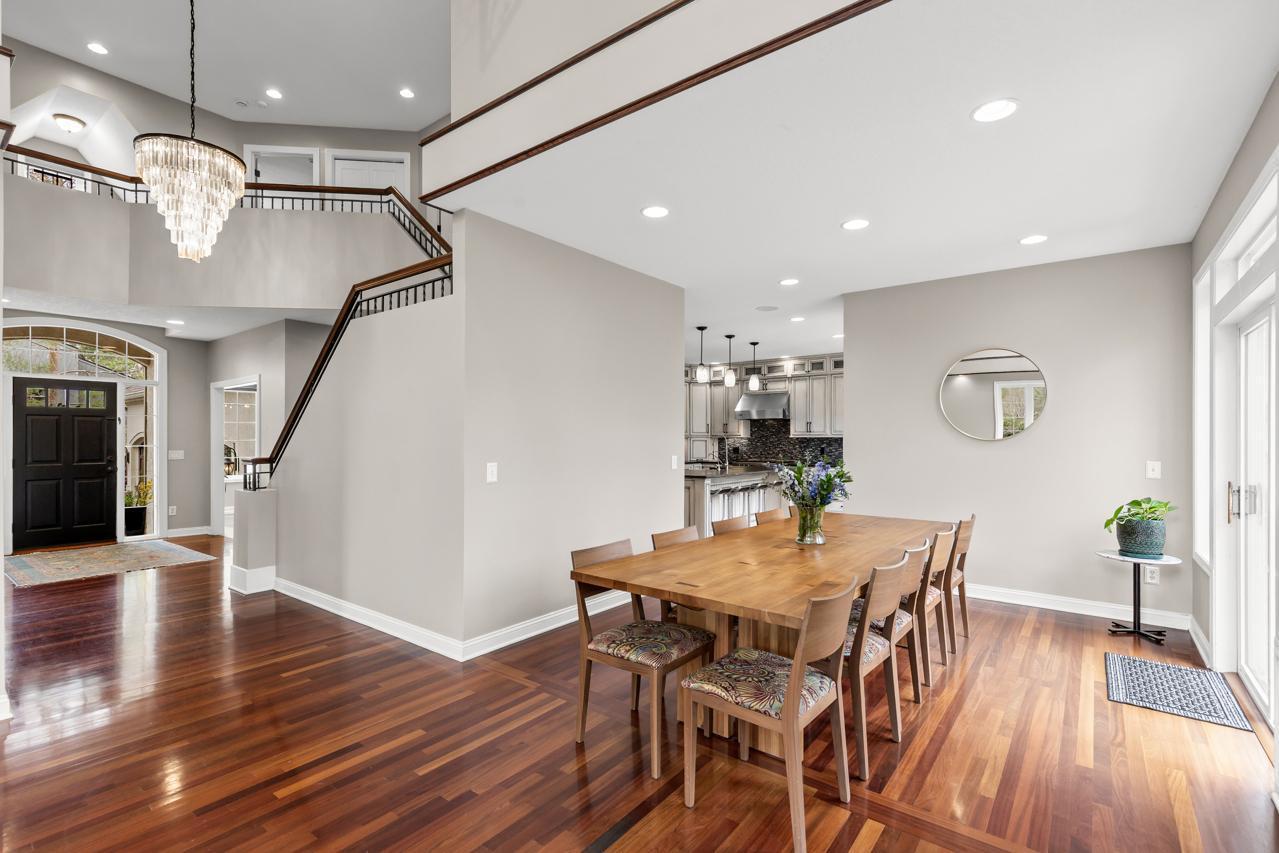 4251 Manor Ct Road Minnetonka, MN 55345 - Photo 17 of 87