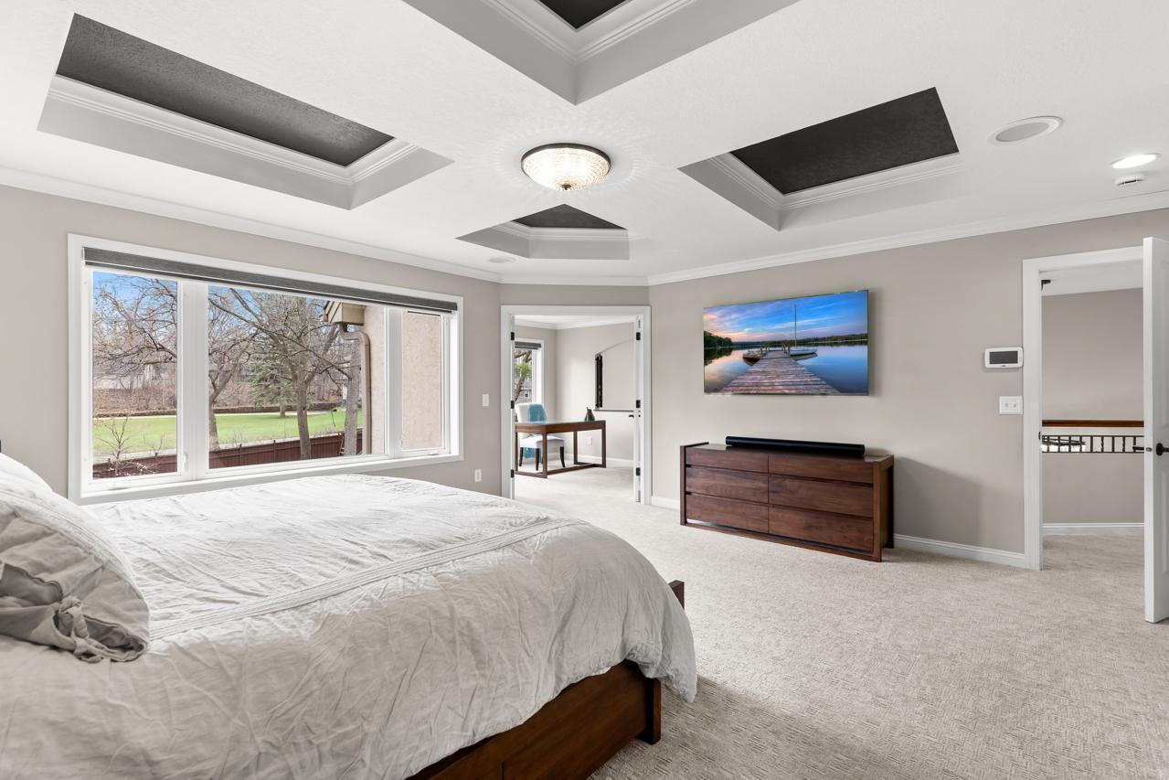 4251 Manor Ct Road Minnetonka, MN 55345 - Photo 32 of 87