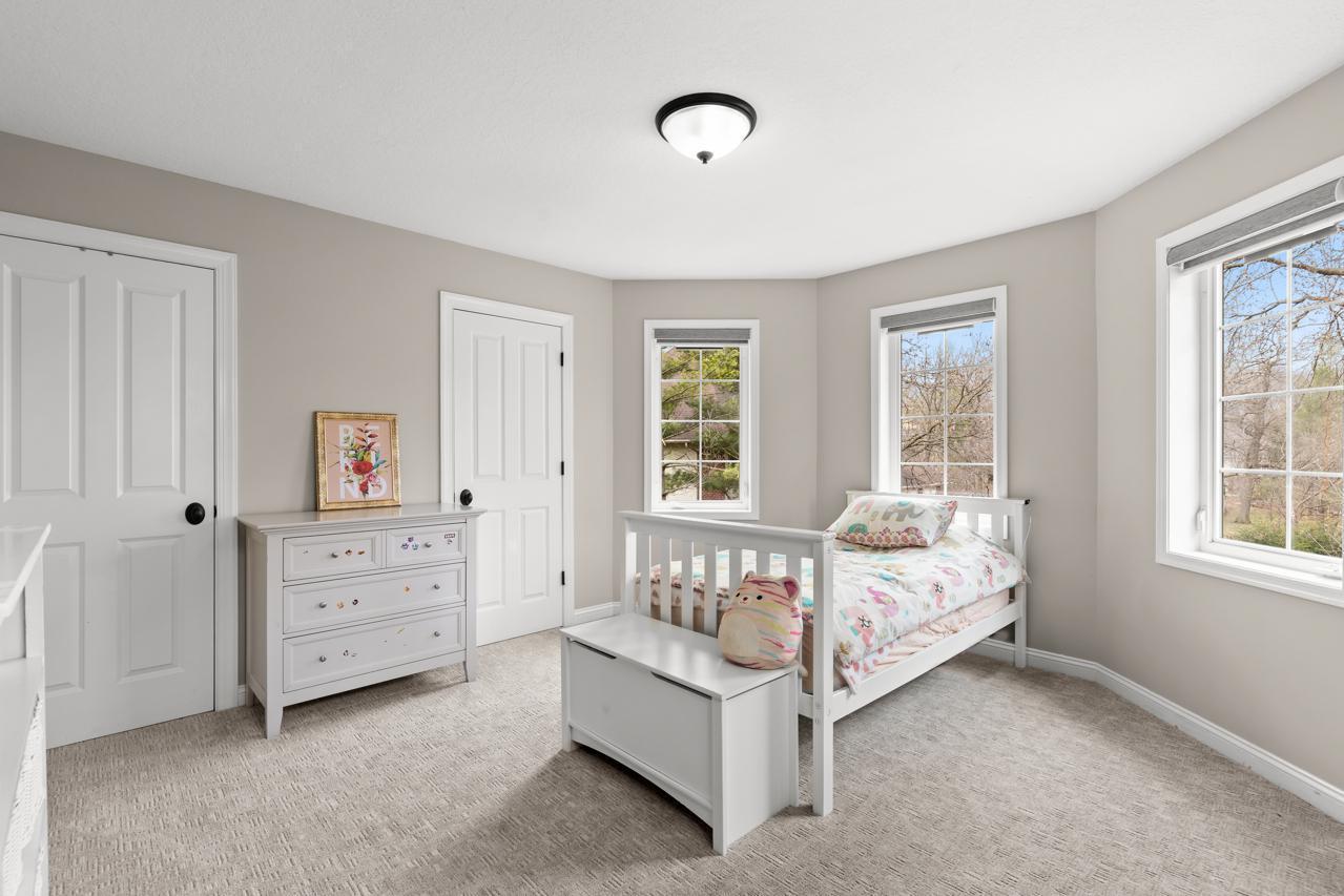 4251 Manor Ct Road Minnetonka, MN 55345 - Photo 44 of 87