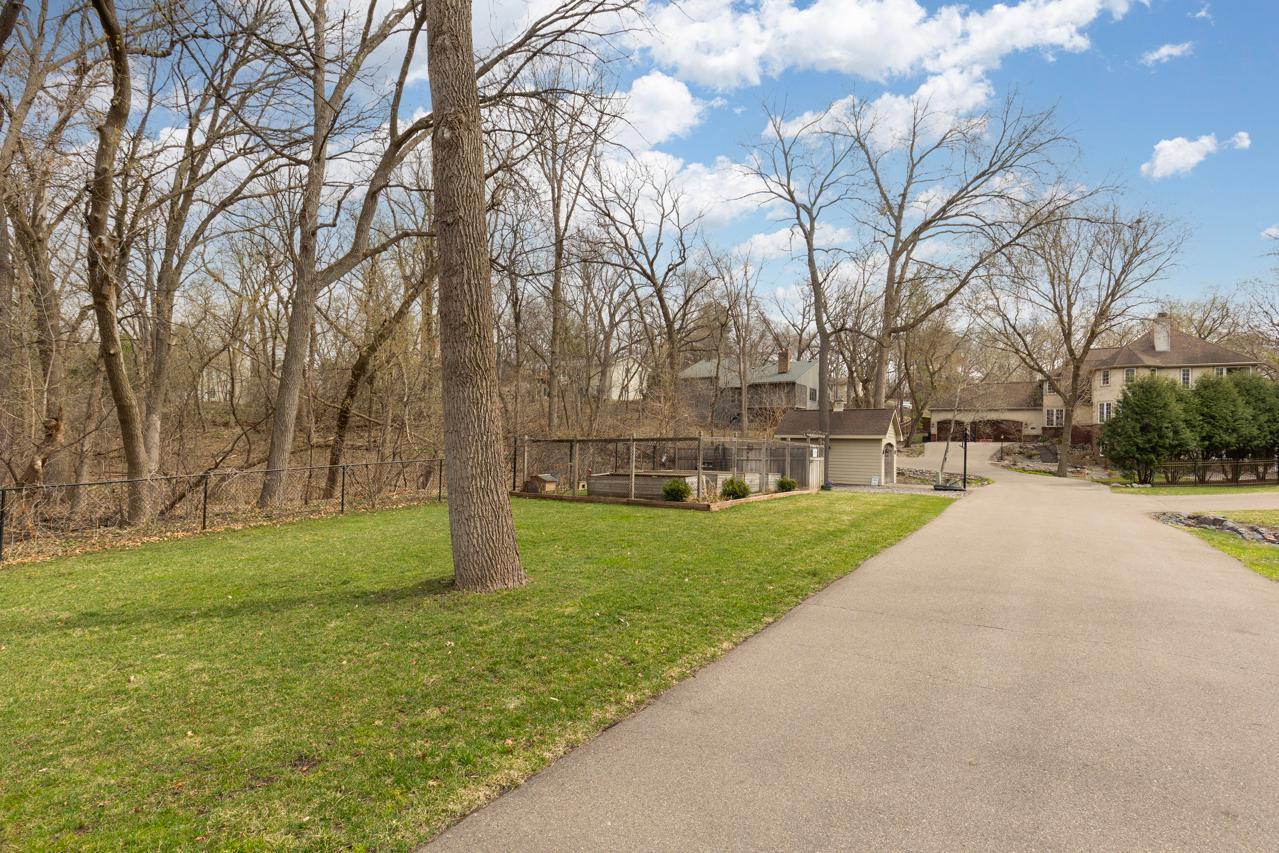 4251 Manor Ct Road Minnetonka, MN 55345 - Photo 64 of 87