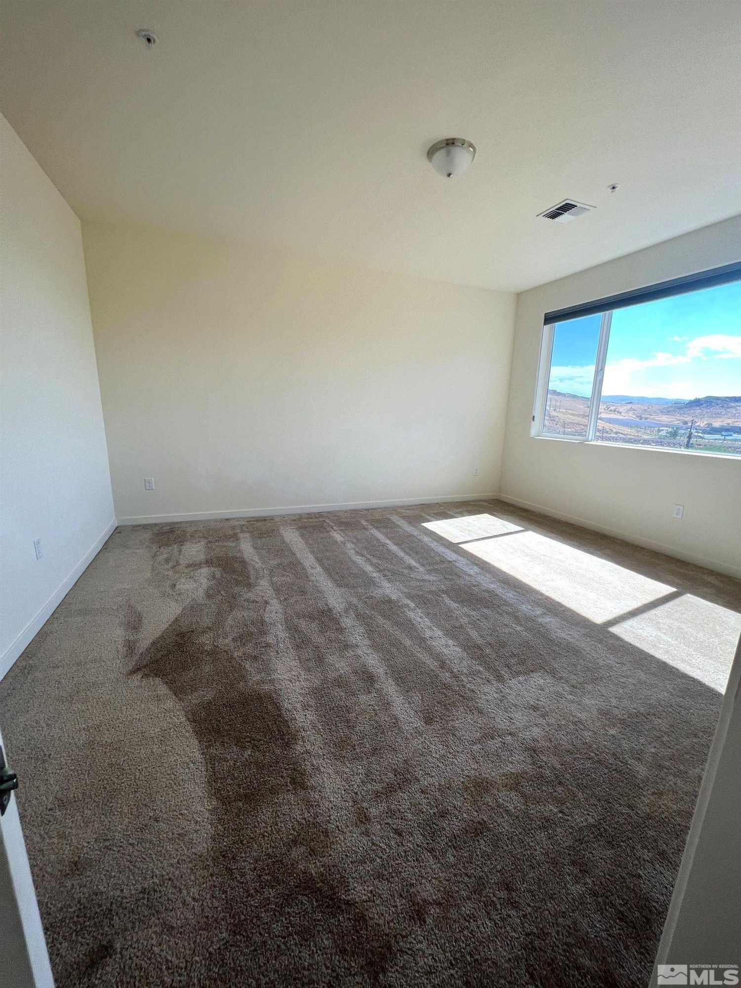 4802 Black Falcon Way Sun Valley, NV 89433 - Photo 13 of 24 Photo 13