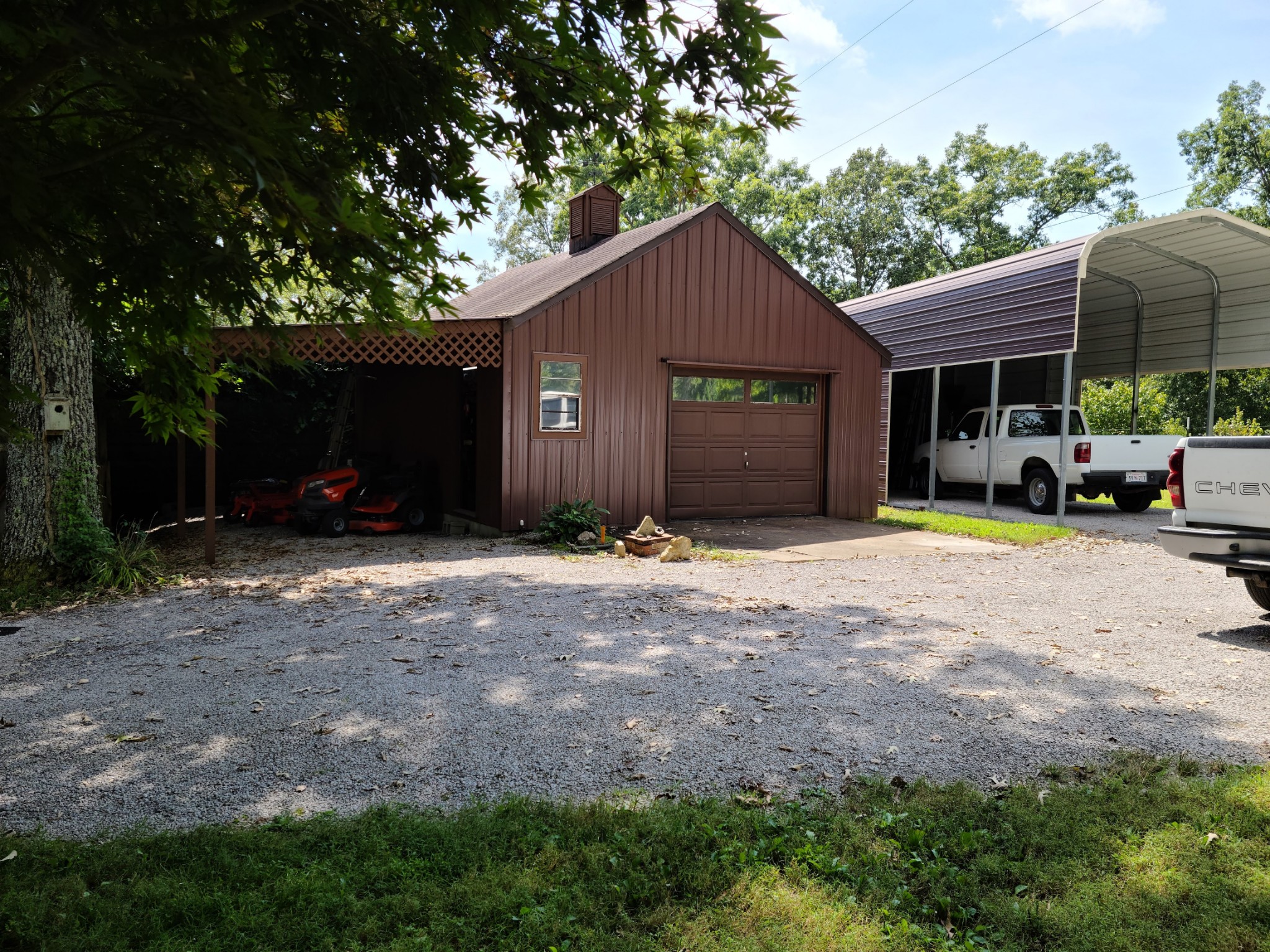 140 Neighbors Road Hohenwald, TN 38462 - Photo 5 of 49 Gallery Image 5