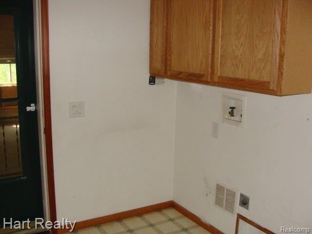 7670 Kilgore Road Avoca, MI 48006 - Photo 6 of 17 001.jpg