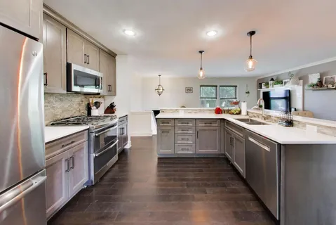 $499,000 | 2167 Midhurst Road, Downers Grove, IL 60516