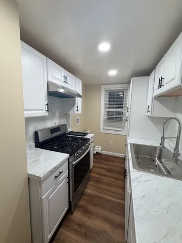 $2,800 | 241-243 Broadway, Unit 1, Haverhill, MA 01832