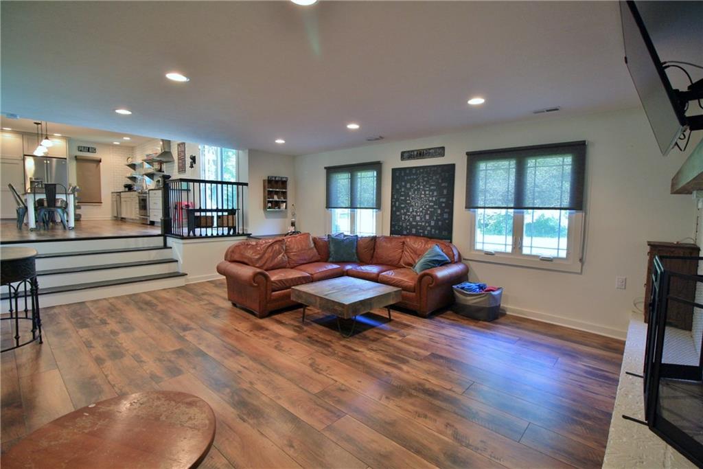 9910 Cumberland Ridge Lane Fishers, IN 46037 - Photo 11 of 29 Gallery Image 11